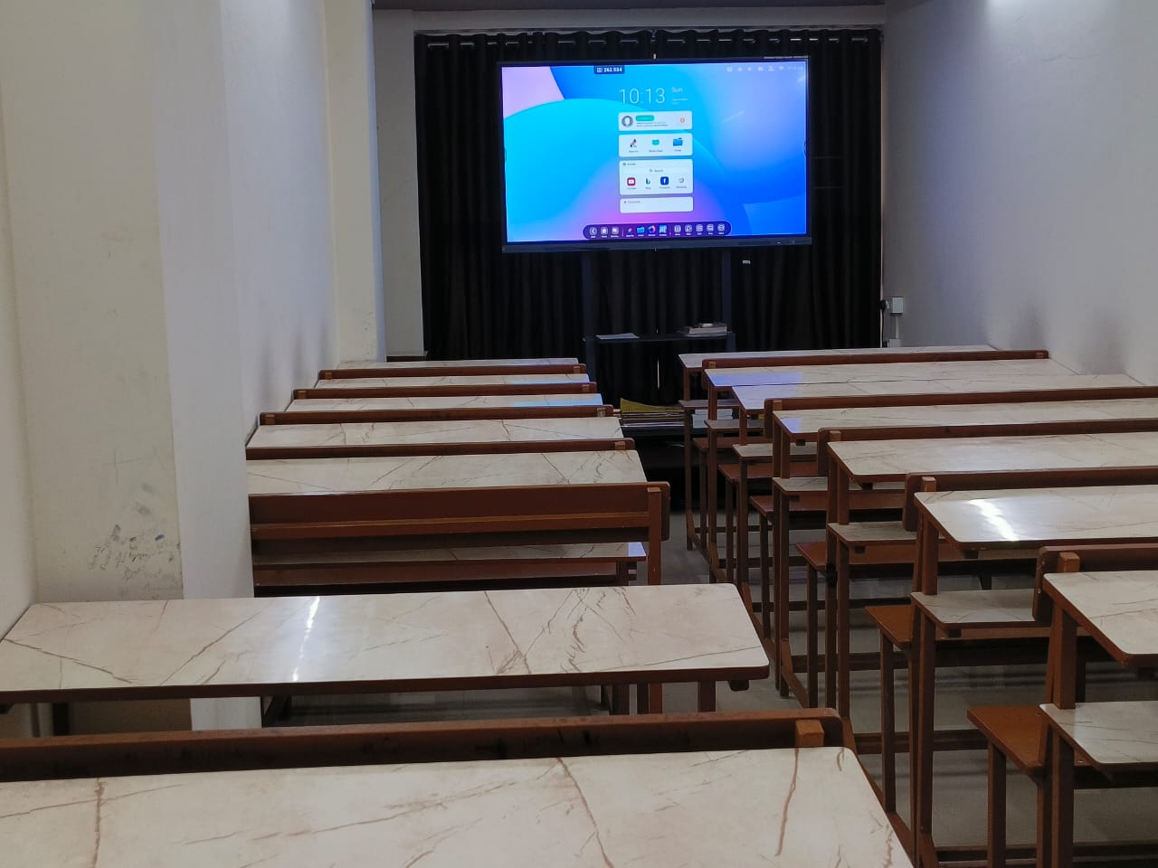 Interactive Smart Digital Screen